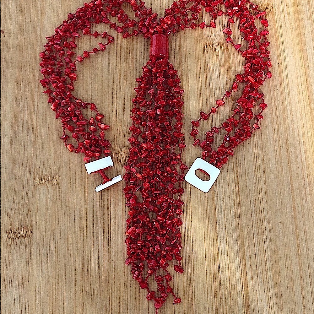 $112 6 Strand Estate Red Coral Necklace & Mother of Pearl Toggle Bar Clasp - Picture 2 of 5
